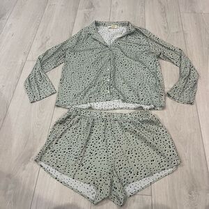 SALTWATER LUXE Floral
Short Pajamas size L